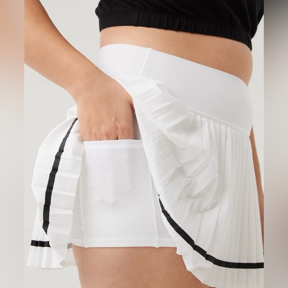 OFFLINE By Aerie All Aces White Pleated Tennis Skort NWT - Picture 6 of 15